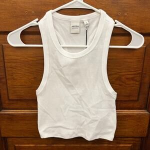 NWT Aritzia Homestretch Ribbed Tank Top White Stretch Racerback Essential S $25
